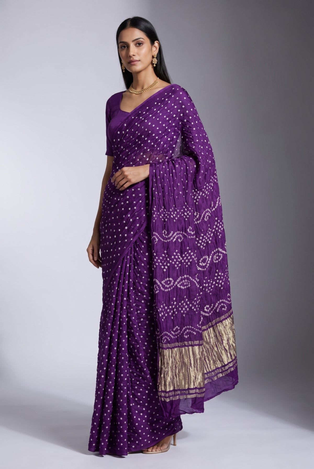 Bandhani Silk Saree with Gold Zari Pallu